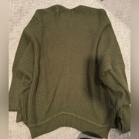 Cardigan - Picture 3 of 3